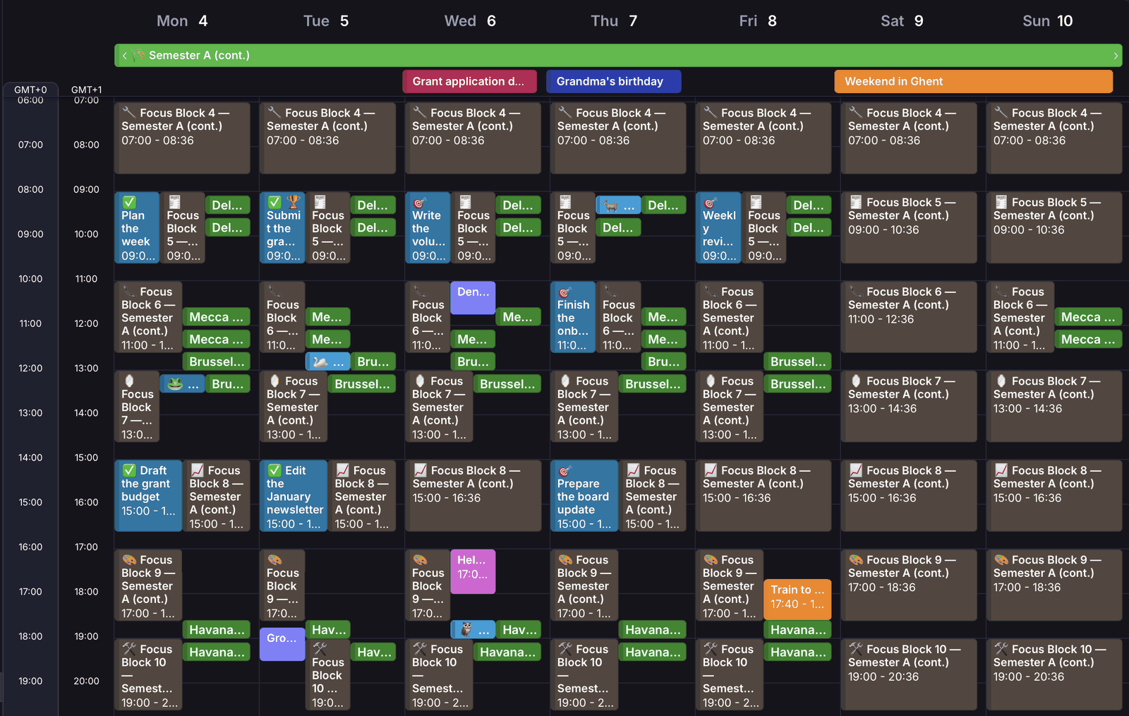 A week with calmoji's Map switched on: the current season across the top, brown open focus blocks, green meeting windows for six cities, and blue claimed focus blocks marked 🎯 for planned and ✅ for done.